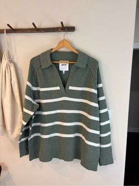 Aerie Striped Collared Sweatshirt Medium Sage Green White Oversized